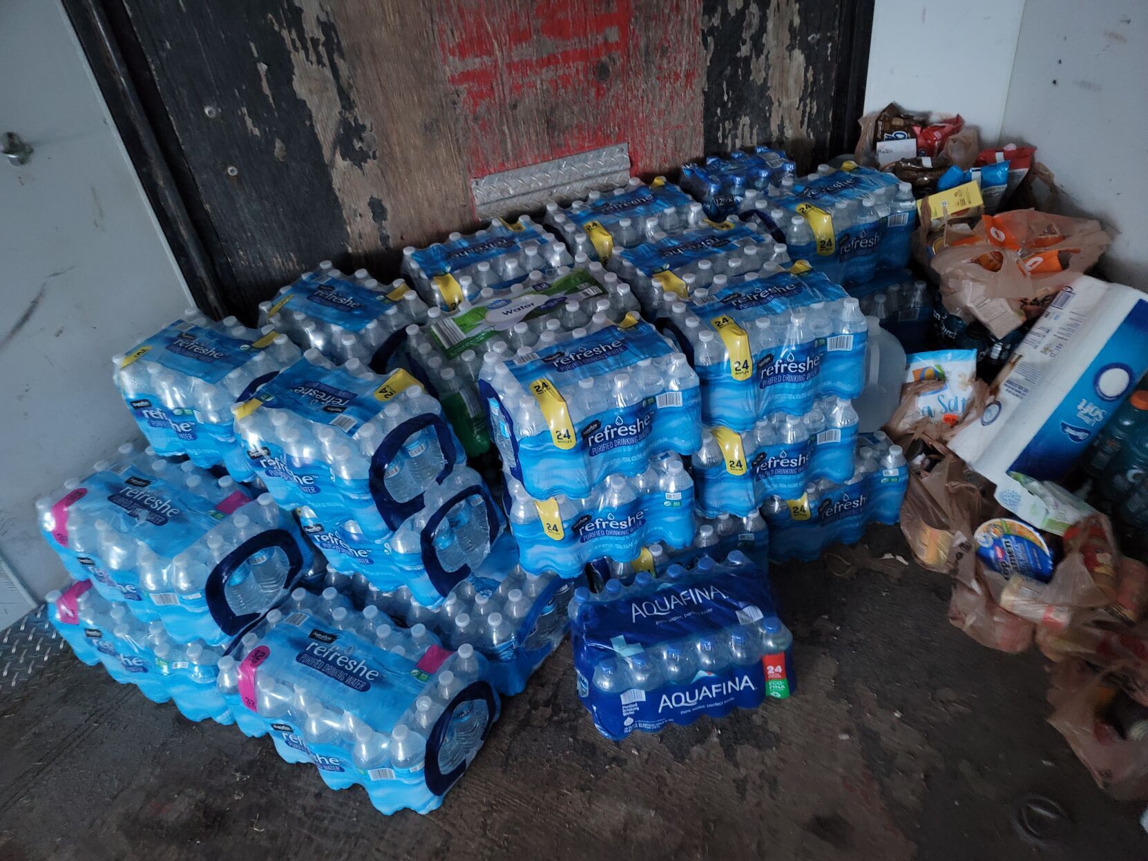 Helena man works to fill trailer for families in Texas 4